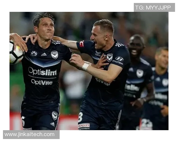 国安与墨尔本胜利精彩对决视频回顾及赛后分析